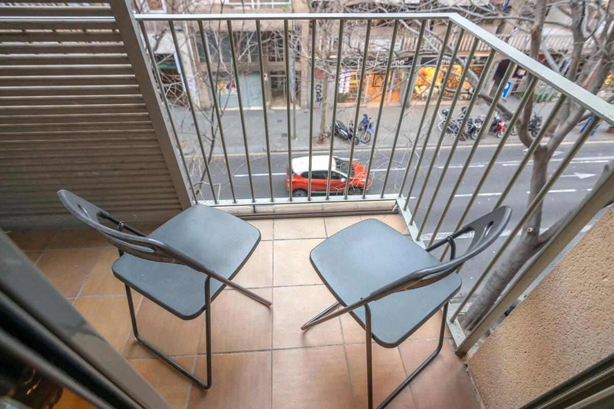 Modern And Bright In Eixample 2-2 Barcelona